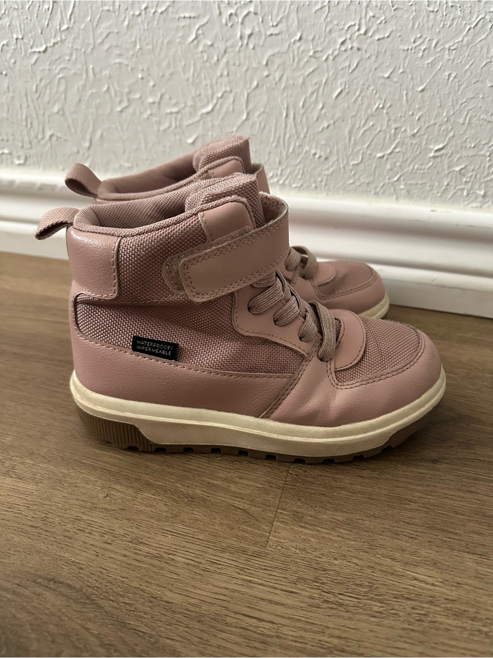 Kids Waterproof Pink High-Top Hiking Shoes
